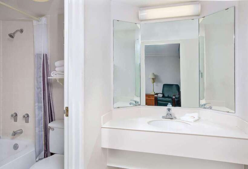 فندق La Quinta Inn By Wyndham Reno