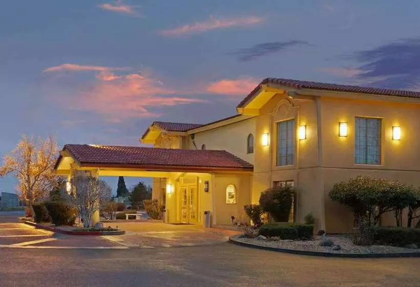 Otel La Quinta Inn By Wyndham Reno