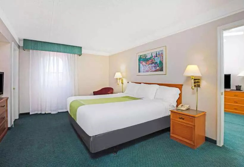 Otel La Quinta Inn By Wyndham Reno