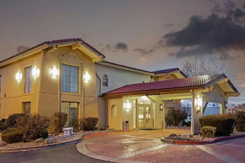 Otel La Quinta Inn By Wyndham Reno