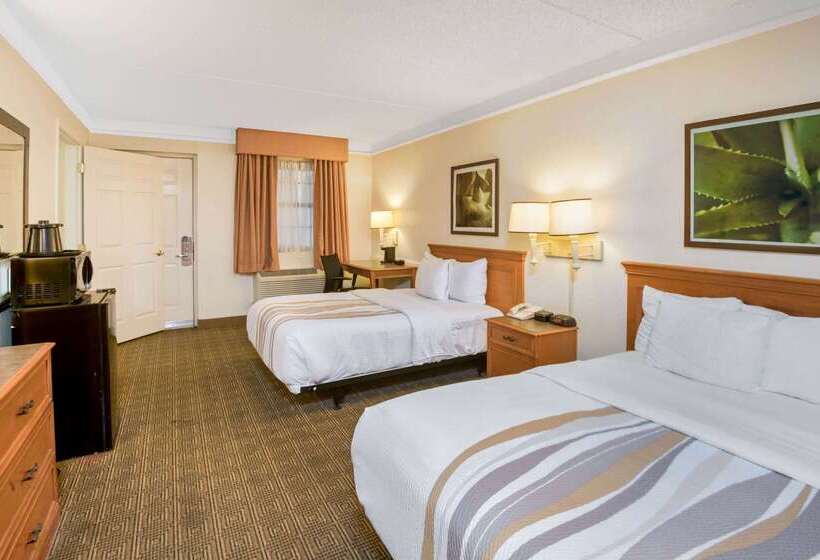 هتل La Quinta Inn By Wyndham San Antonio Market Square