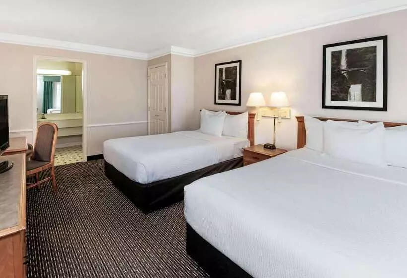 酒店 La Quinta Inn By Wyndham Ih 10 West San Antonio Tx