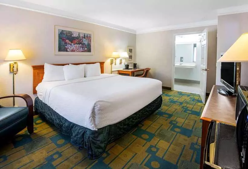 酒店 La Quinta Inn By Wyndham Ih 10 West San Antonio Tx