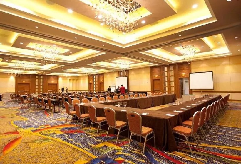 Otel Long Beach Marriott