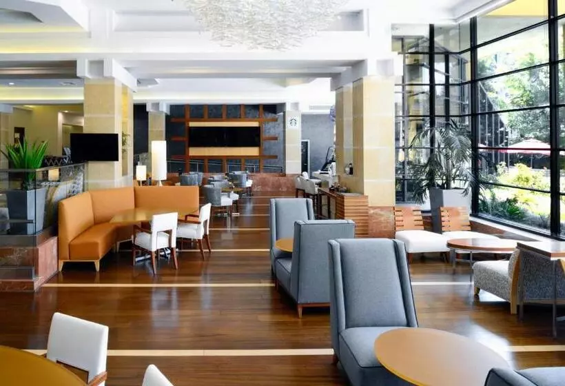 Otel Long Beach Marriott