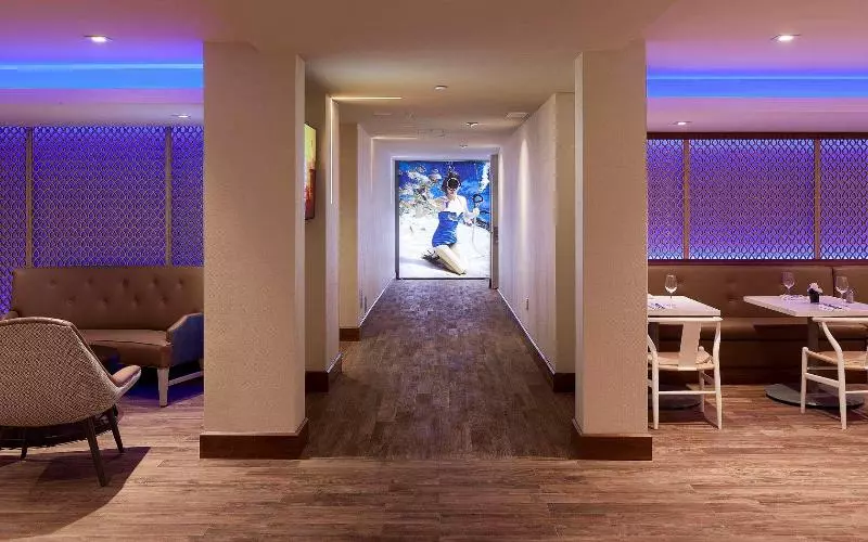 هتل Marina Del Rey