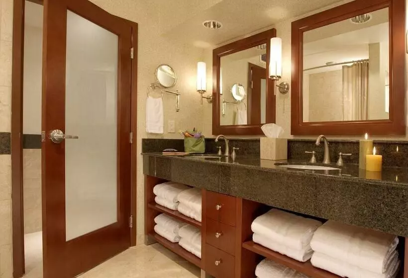 فندق Monterey Bay Inn