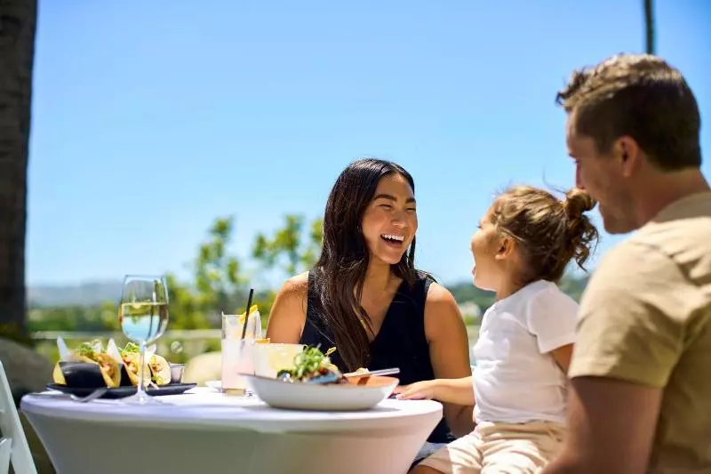 בית מלון כפרי Newport Beach Marriott Bayview