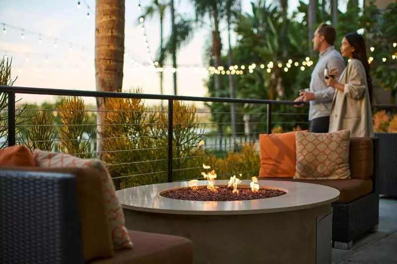 בית מלון כפרי Newport Beach Marriott Bayview