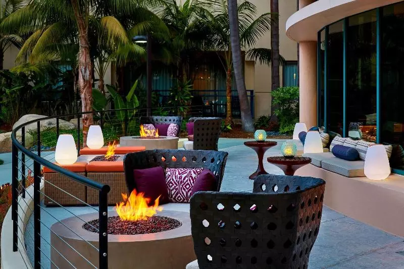 בית מלון כפרי Newport Beach Marriott Bayview