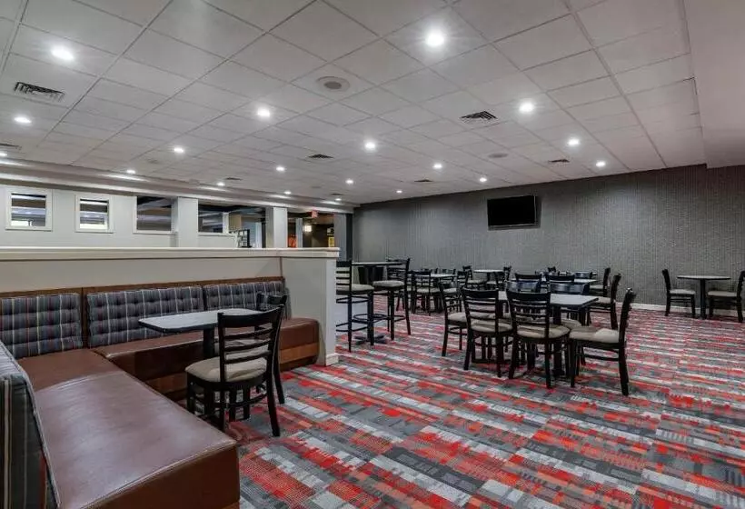 酒店 Quality Inn Lexington Horse Park