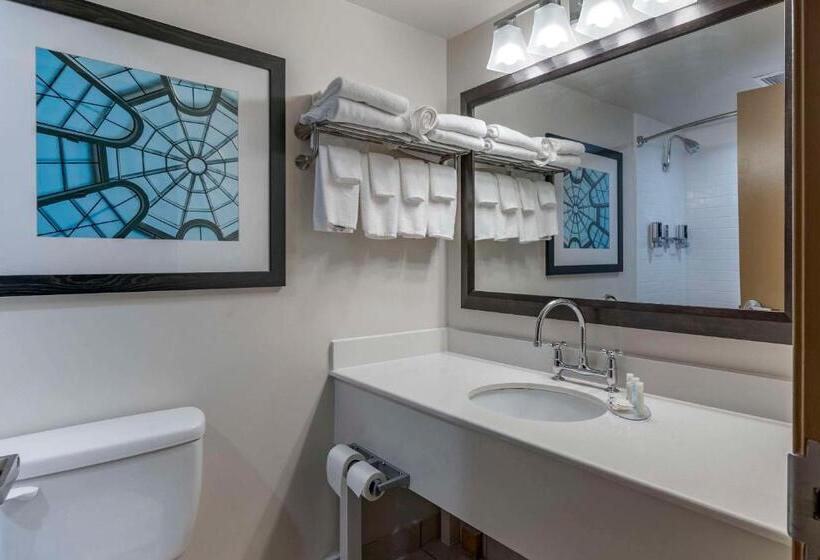 فندق Quality Inn Lexington Horse Park