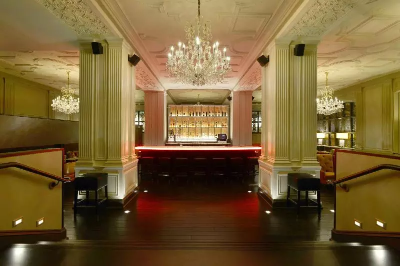 Magnolia Hotel St. Louis, A Tribute Portfolio