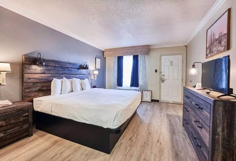 Отель San Mateo Inn