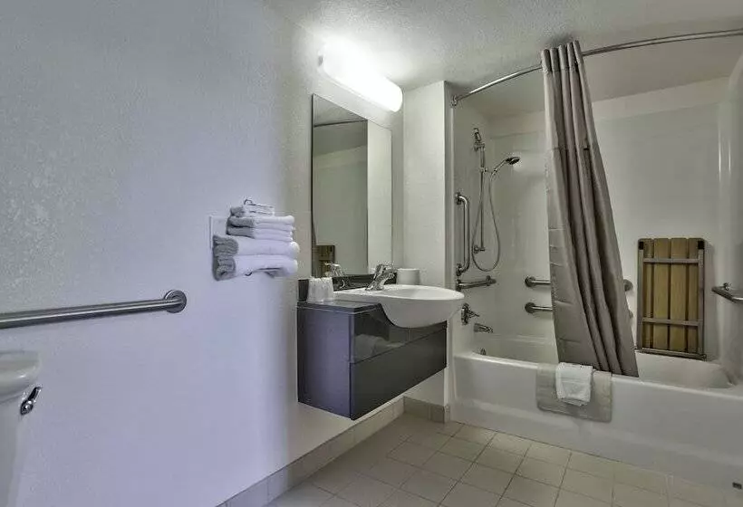 Motel 6 Flagstaff, Az   Butler