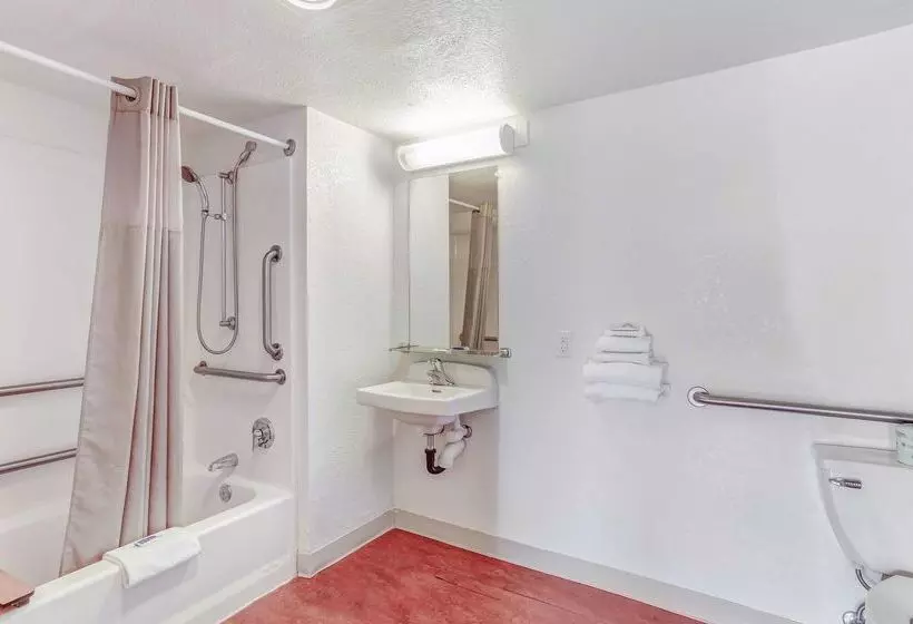 Motel 6 Medford, Or North