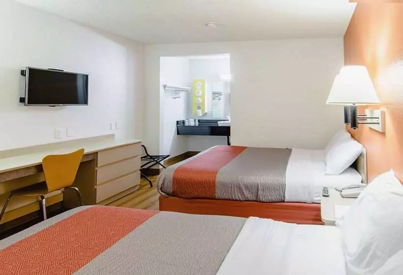 Motel 6 Medford, Or North