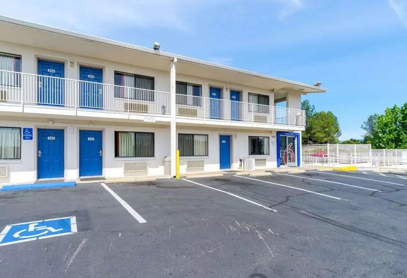 Motel 6redding, Ca Central