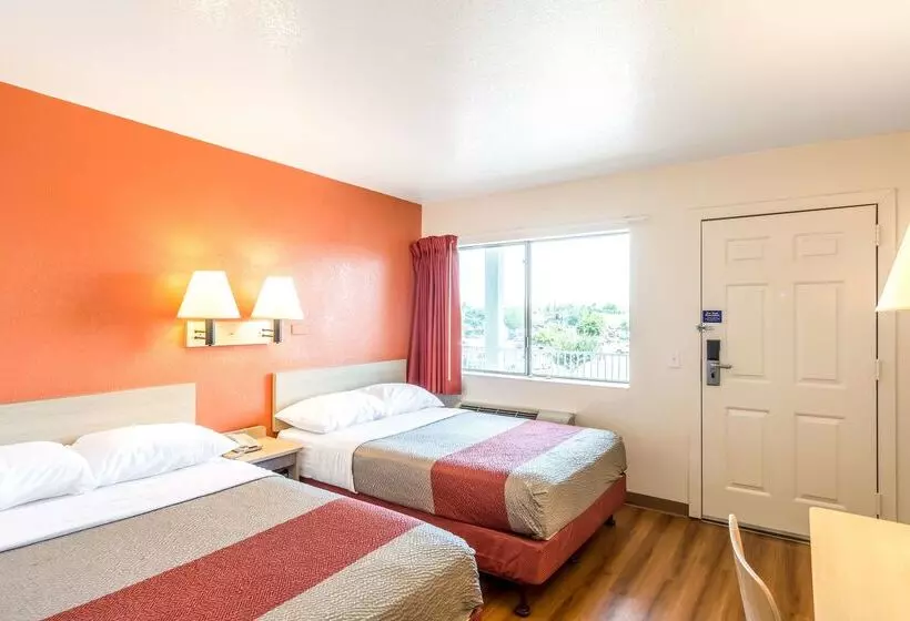 Motel 6redding, Ca Central