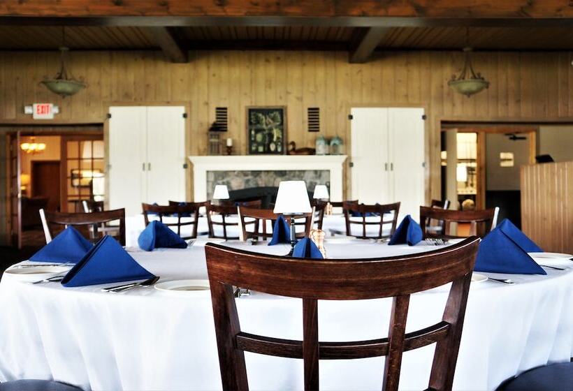 Resort Maddens On Gull Lake