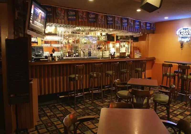 Clarion Hotel Anaheim Resort