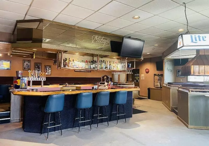 Отель America S Best Value Inn Sandpoint