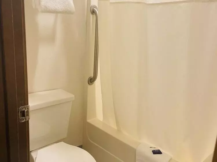 Отель America S Best Value Inn Sandpoint