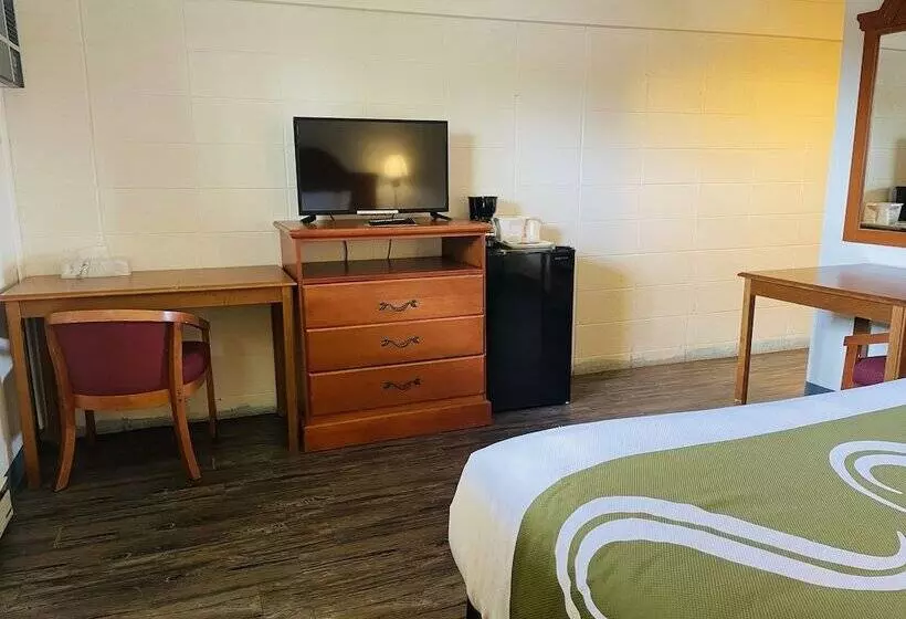 Отель America S Best Value Inn Sandpoint