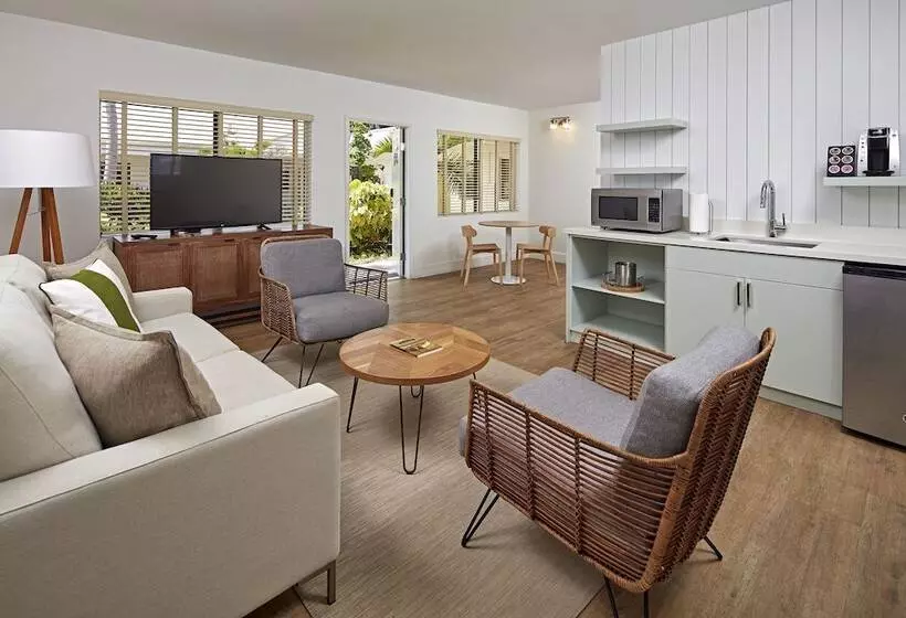 Hadley Resort And Marina