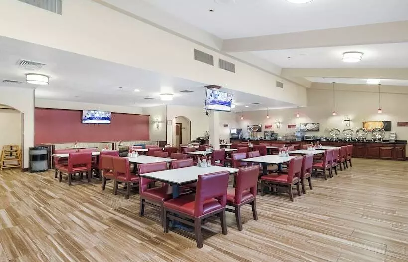 فندق Best Western Plus Heritage Inn