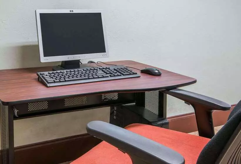 فندق Days Inn By Wyndham Van Horn Tx