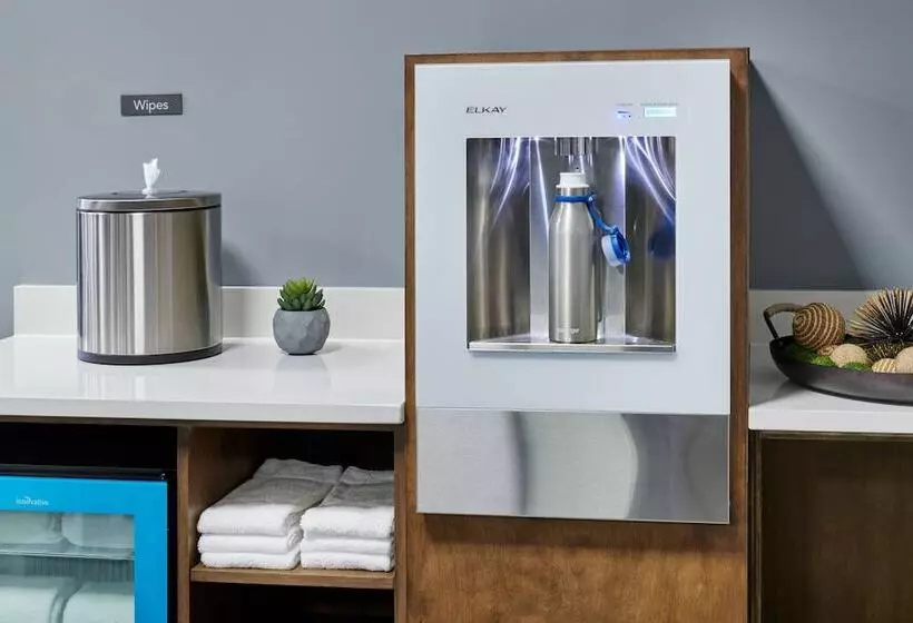 Delta Hotels By Marriott Detroit Novi