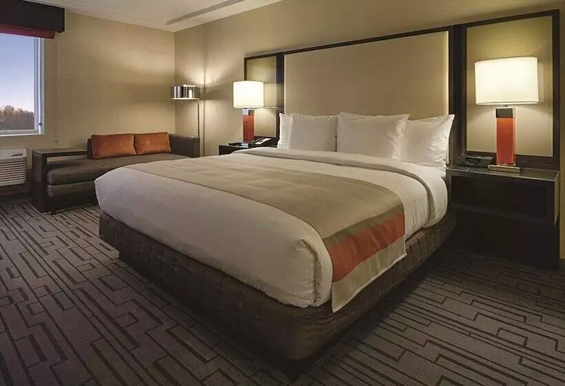 Doubletree By Hilton Hotel Bristol, Connecticut