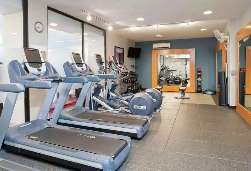 Szálloda Doubletree By Hilton  Chicago  North Shore Conference Center