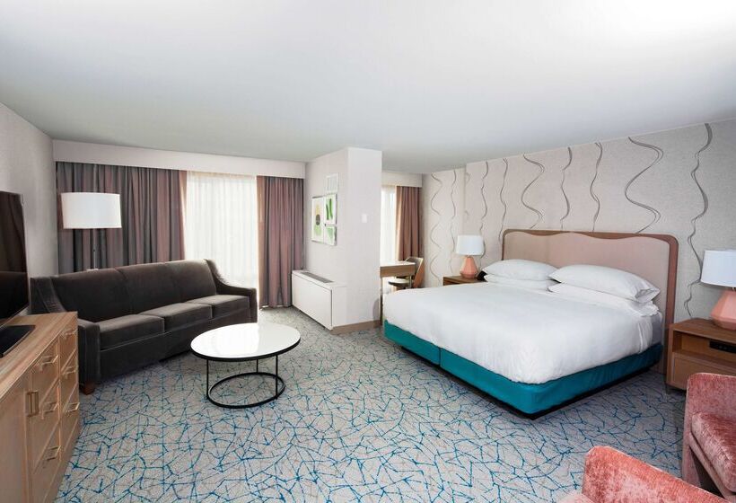 فندق Doubletree By Hilton  Chicago  North Shore Conference Center