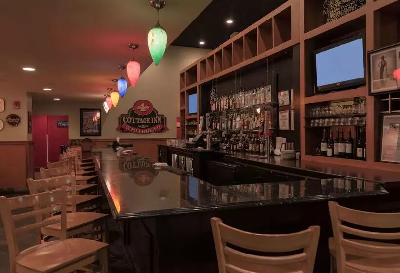 Doubletree By Hilton Hotel Norfolk Airport