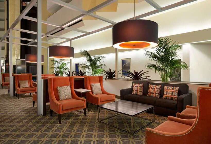 בית מלון כפרי Embassy Suites Boca Raton