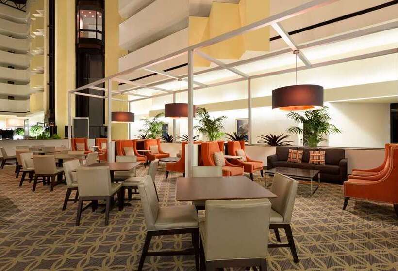 בית מלון כפרי Embassy Suites Boca Raton