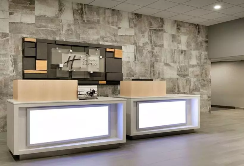 ホテル Holiday Inn Express   Williamsburg Busch Gardens Area, An Ihg
