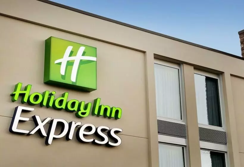 ホテル Holiday Inn Express   Williamsburg Busch Gardens Area, An Ihg