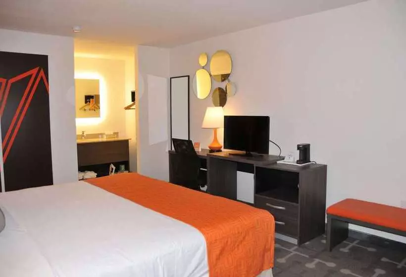 فندق Howard Johnson By Wyndham Florence