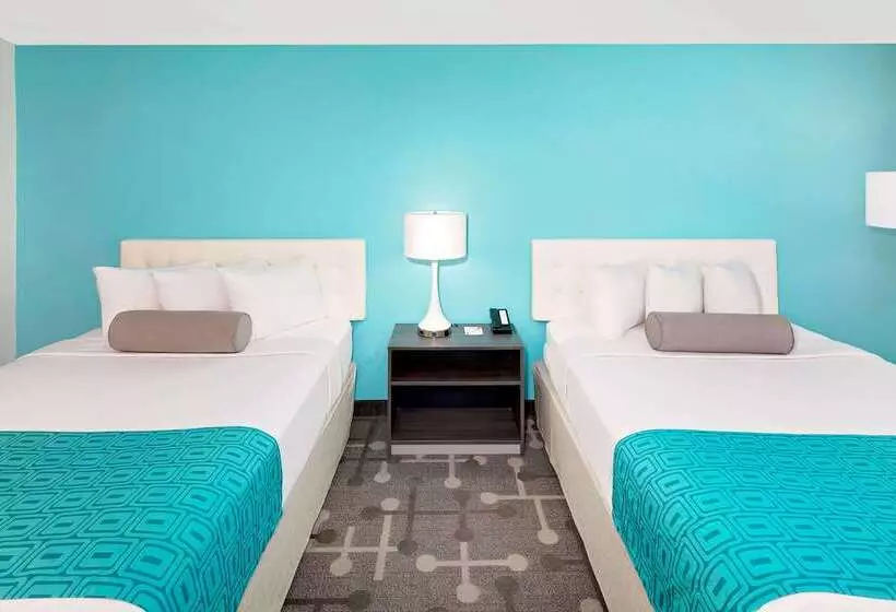 فندق Howard Johnson By Wyndham Florence