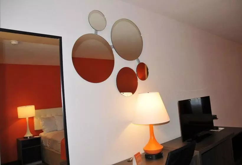 فندق Howard Johnson By Wyndham Florence