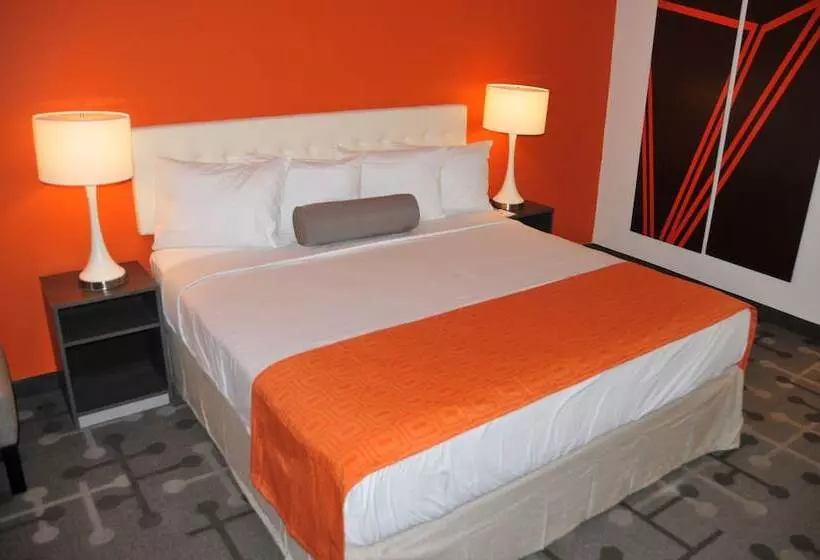 فندق Howard Johnson By Wyndham Florence