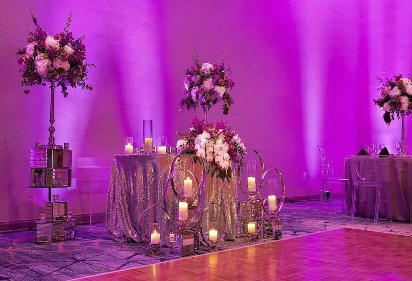 Отель Marriott Orlando Downtown