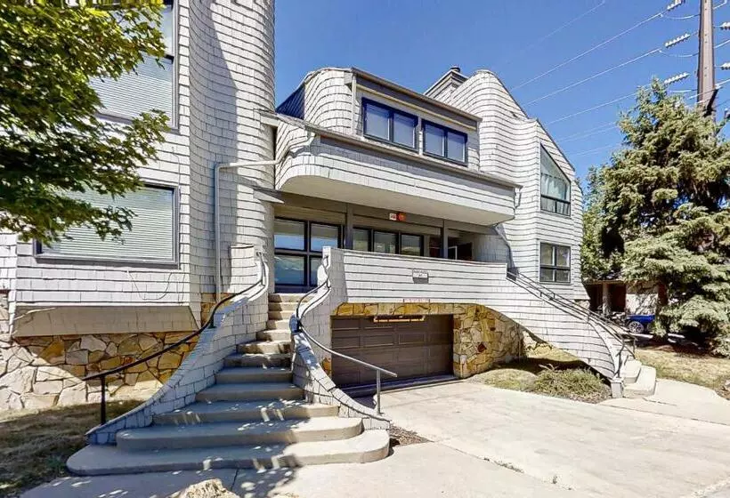 酒店 Park Ave Manor 3b