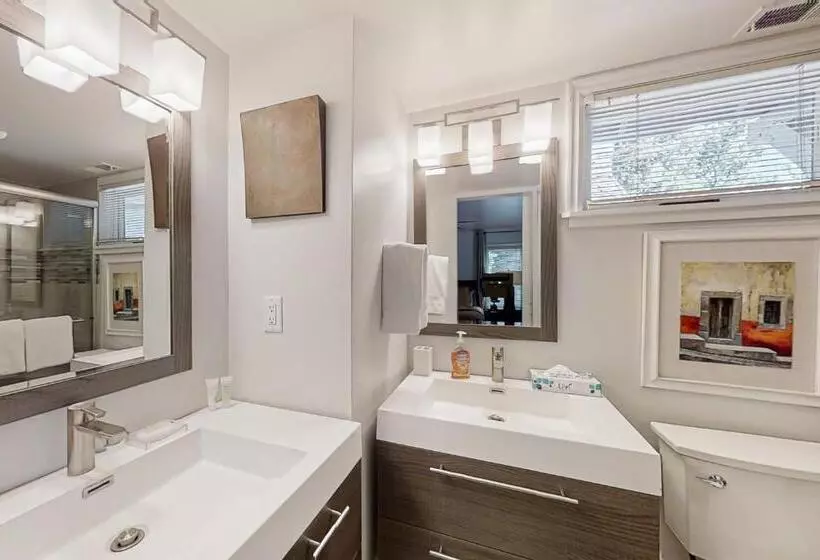 酒店 Park Ave Manor 3b