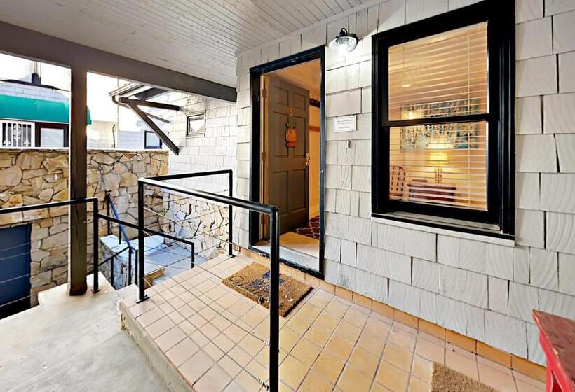 هتل Park Ave Manor 3b