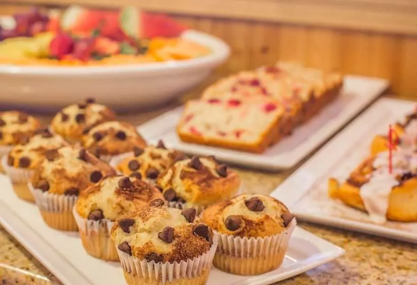 酒店 Quality Inn & Conference Center