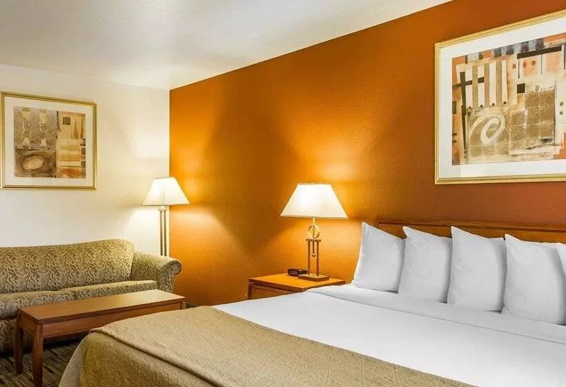 酒店 Quality Inn Petaluma   Sonoma